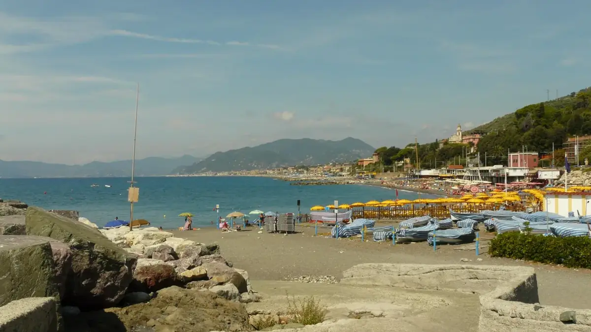 Paesaggio di Cavi Borgo